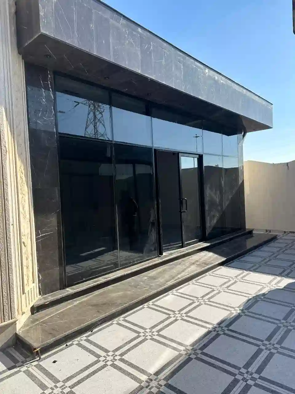 واجهات زجاجية