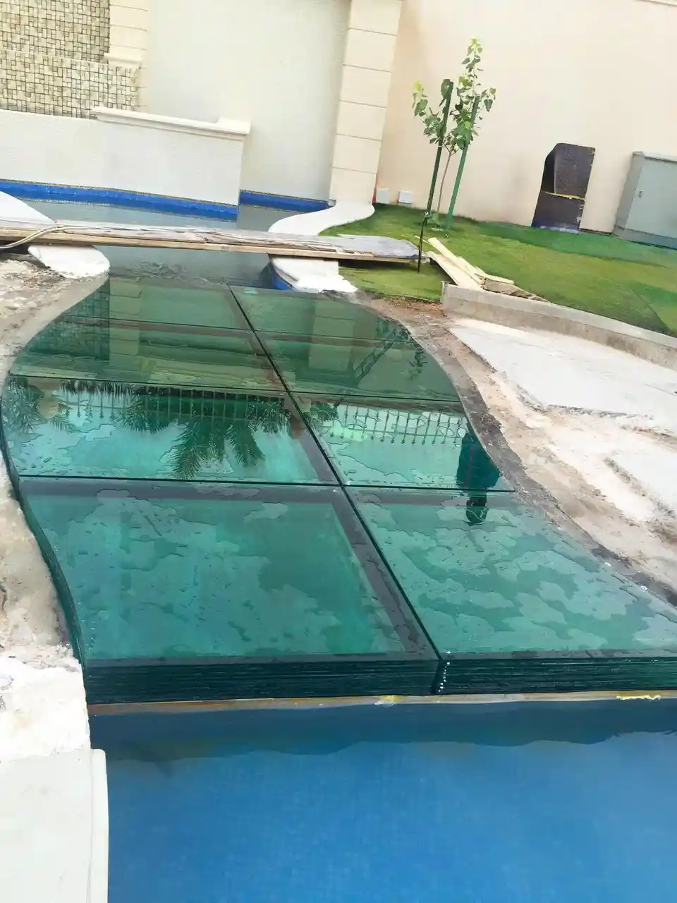تغطية مسابح